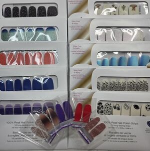 Grab Bag # 32: Color Street Nails